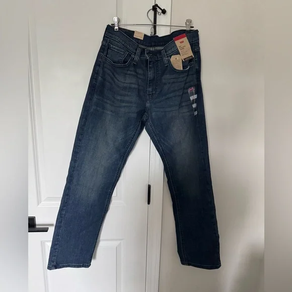 Levi’s Classic Blue Denim Jeans Athletic Taper - Picture 1 of 4